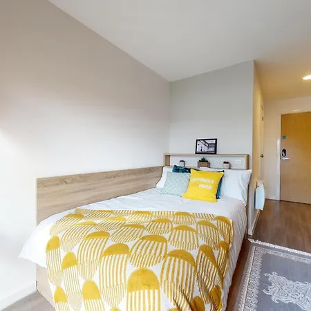 Canvas Glasgow: Private Rooms and Studios with Shared Kitchen Near City Centre Exterior photo