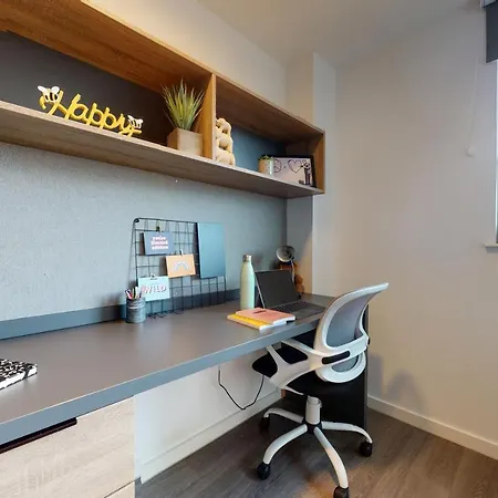 Canvas Glasgow: Private Rooms and Studios with Shared Kitchen Near City Centre Exterior photo
