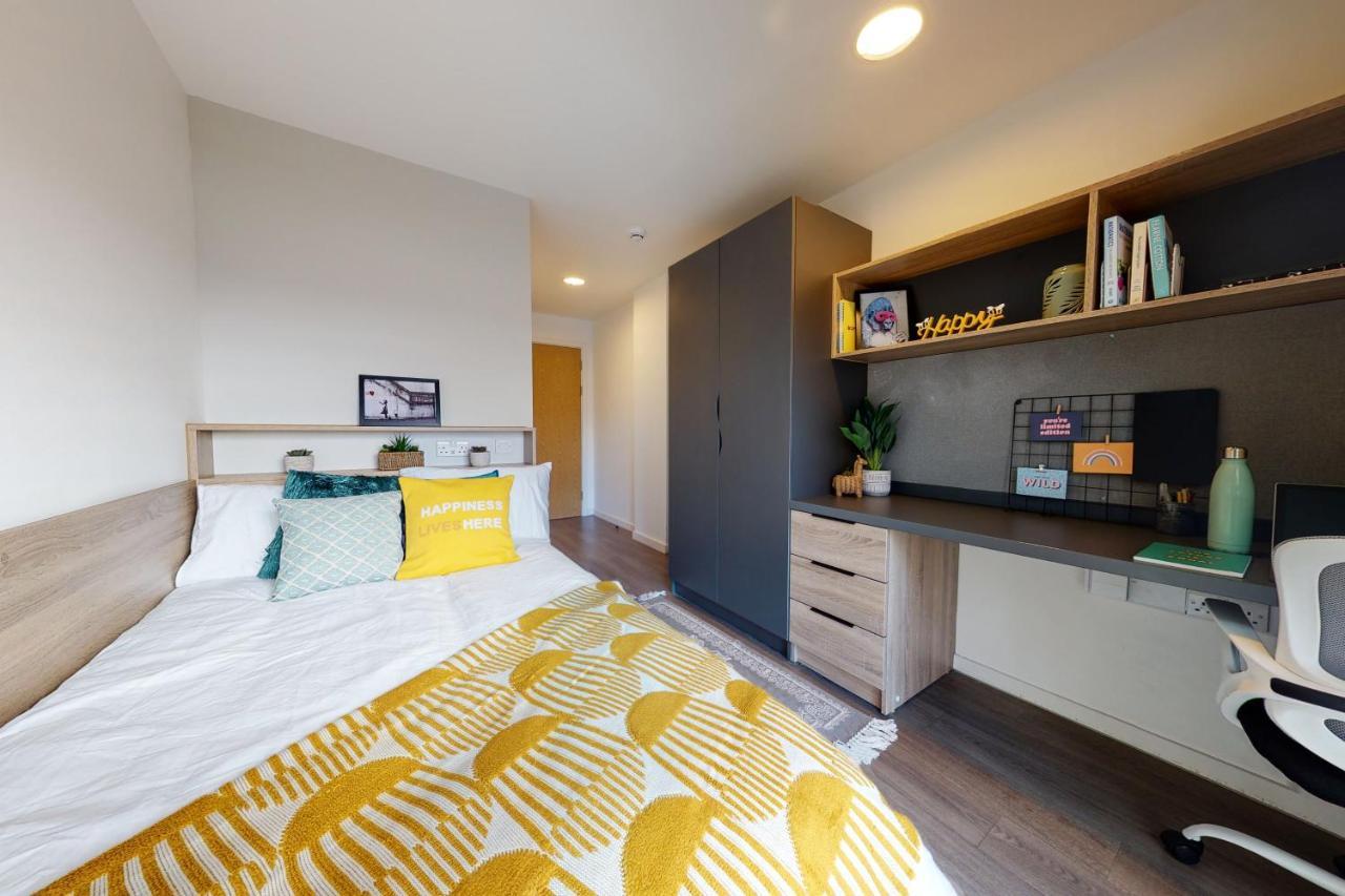 Private Bedrooms With Shared Kitchen, And At Canvas Near The Centre * Glasgow