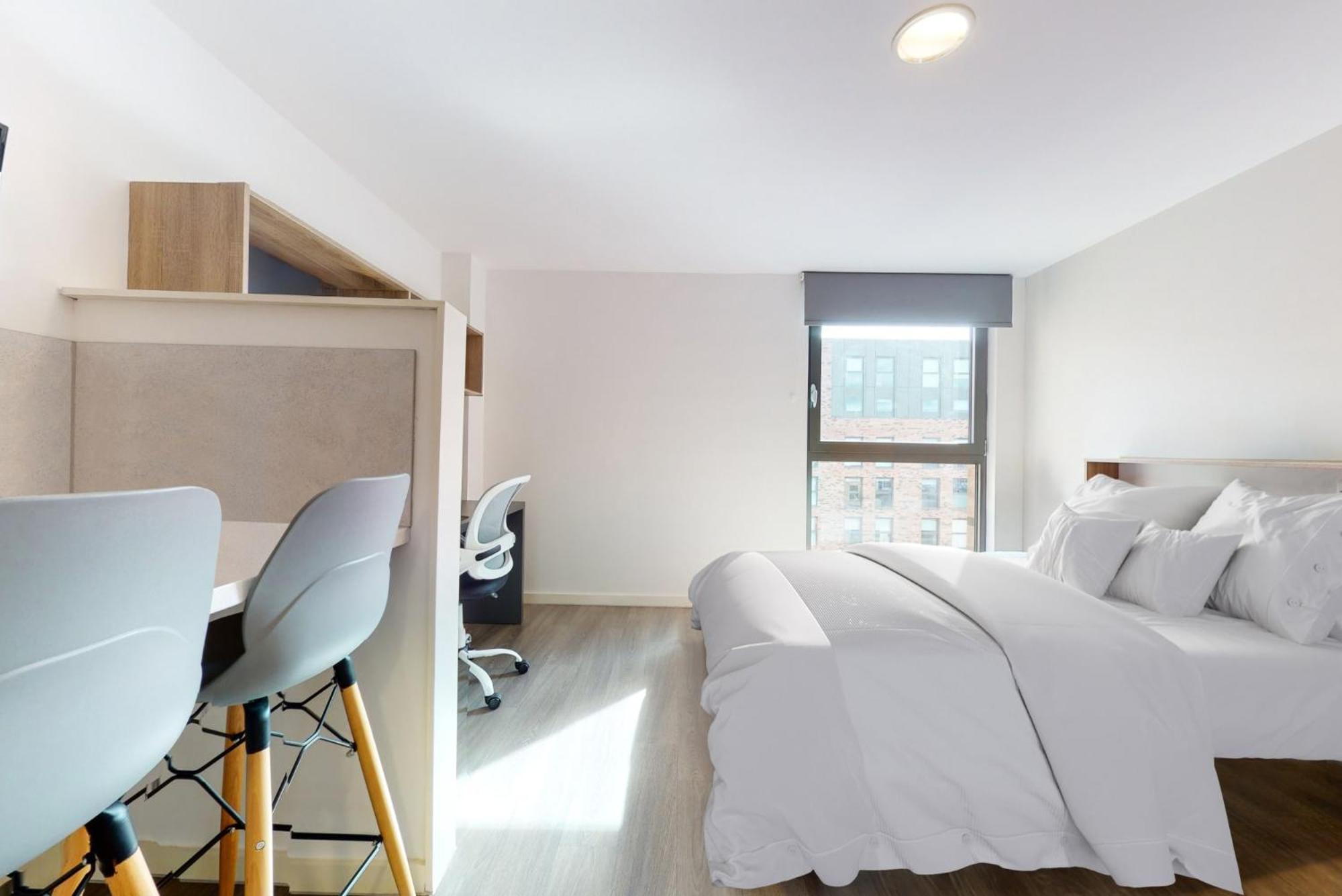 Private Bedrooms With Shared Kitchen, And At Canvas Near The Centre Appartamento *